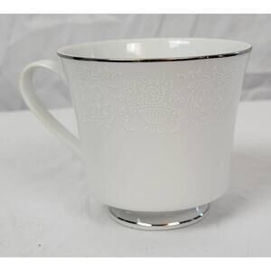 Crown Victoria Lovelace 3.25" Teacup